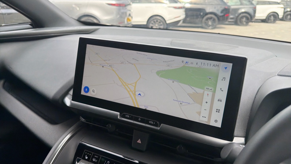 Toyota C-HR 1.8 Hybrid Design 5dr CVT Hybrid Hatchback - Image 11