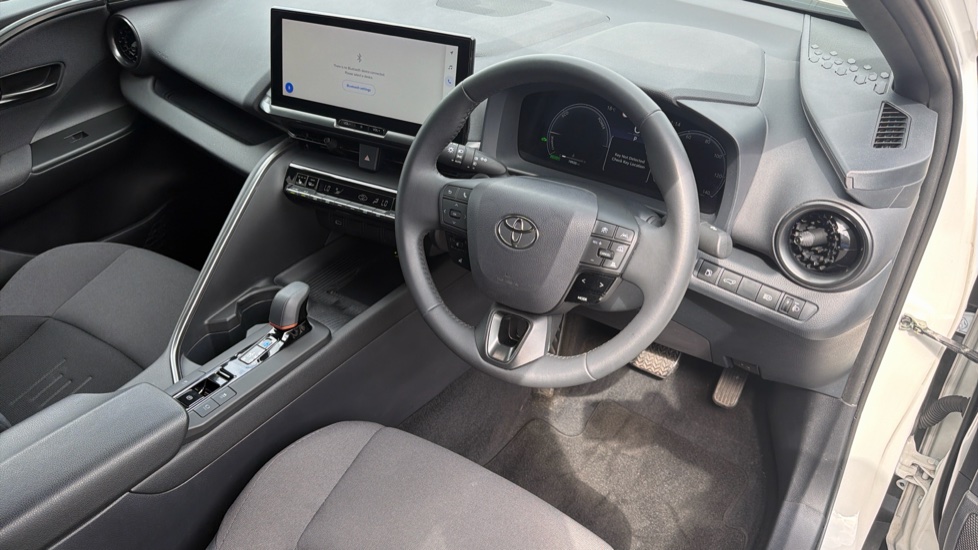Toyota C-HR 1.8 Hybrid Design 5dr CVT Hybrid Hatchback - Image 32