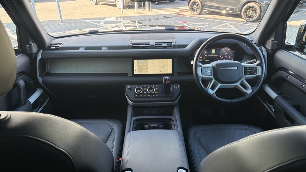 Land Rover Defender 3.0 D250 XS Edition 110 5dr Auto Diesel Estate - Image 9