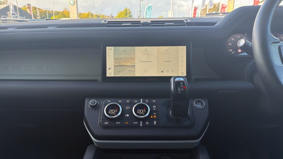 Land Rover Defender 3.0 D250 XS Edition 110 5dr Auto Diesel Estate - Image 14