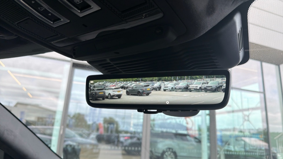Land Rover Range Rover Evoque 2.0 D200 Autobiography 5dr Auto [Revised] Diesel Hatchback - Image 24