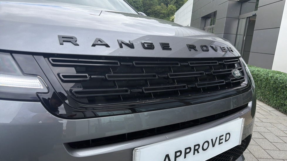 Land Rover Range Rover Evoque 2.0 D200 Autobiography 5dr Auto [Revised] Diesel Hatchback - Image 35