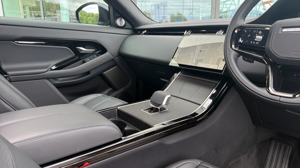 Land Rover Range Rover Evoque 2.0 D200 Autobiography 5dr Auto [Revised] Diesel Hatchback - Image 40