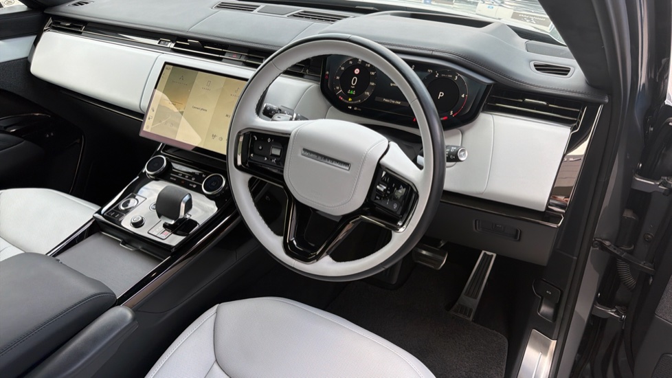 Land Rover Range Rover Sport 3.0 D350 Autobiography 5dr Auto Diesel Estate - Image 22