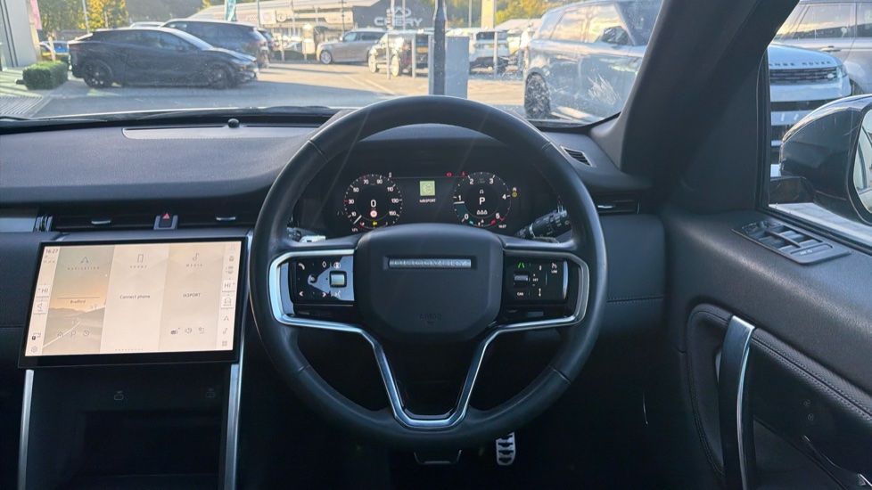 Land Rover Discovery Sport 2.0 D200 Dynamic SE 5dr Auto [5 Seat] Diesel Station Wagon - Image 15