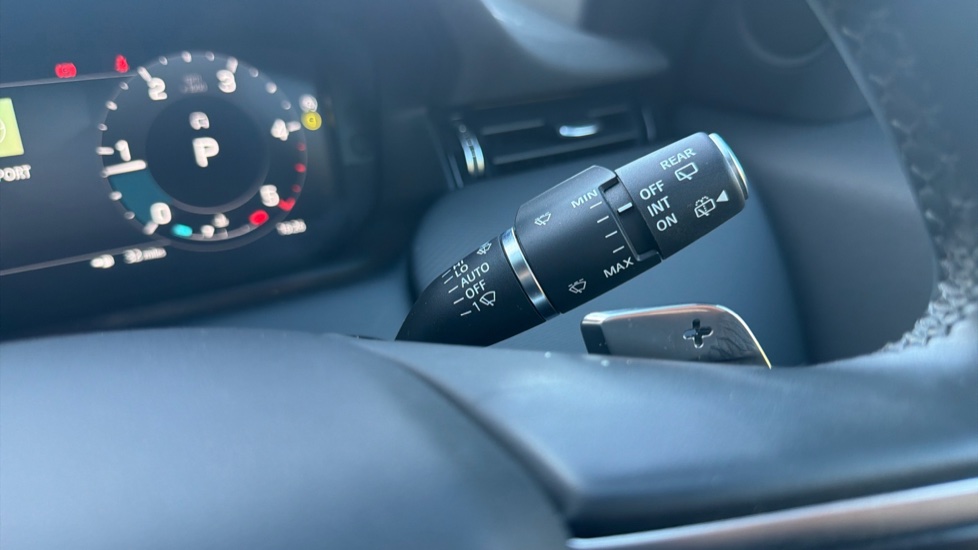 Land Rover Discovery Sport 2.0 D200 Dynamic SE 5dr Auto [5 Seat] Diesel Station Wagon - Image 22