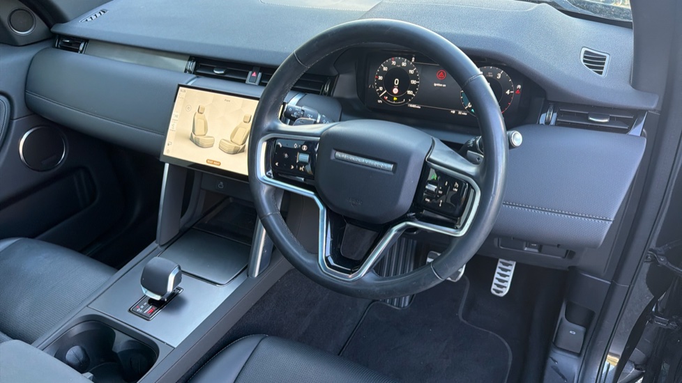 Land Rover Discovery Sport 2.0 D200 Dynamic SE 5dr Auto [5 Seat] Diesel Station Wagon - Image 31