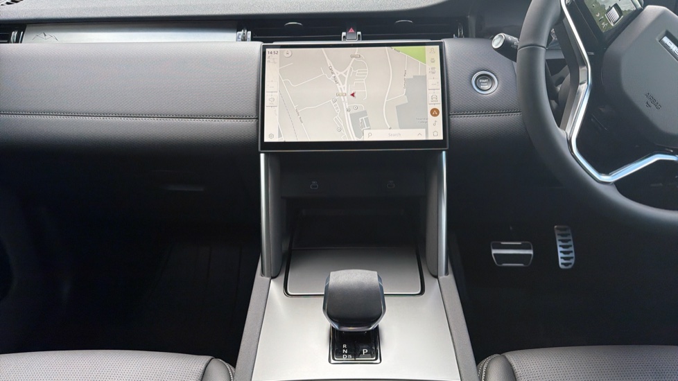 Land Rover Discovery Sport 1.5 P270e Landmark 5dr Auto [5 Seat] Station Wagon - Image 14