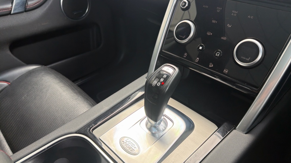 Land Rover Discovery Sport 1.5 P300e Urban Edition 5dr Auto [5 Seat] Station Wagon - Image 13