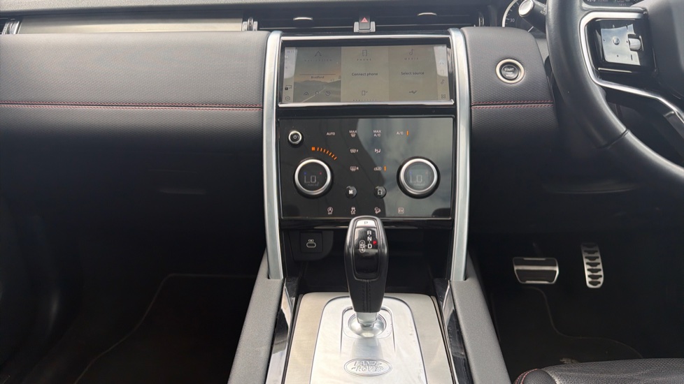 Land Rover Discovery Sport 1.5 P300e Urban Edition 5dr Auto [5 Seat] Station Wagon - Image 14
