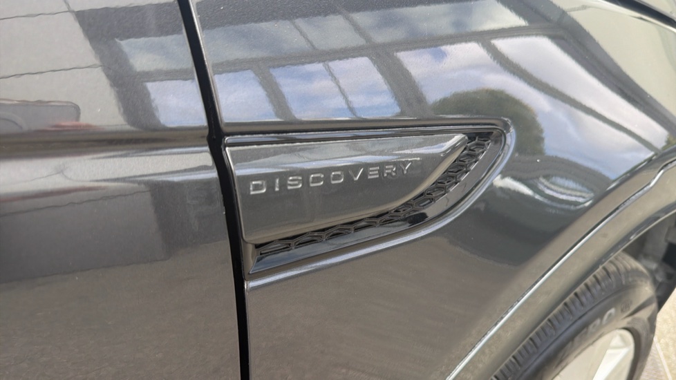 Land Rover Discovery Sport 1.5 P300e Urban Edition 5dr Auto [5 Seat] Station Wagon - Image 20