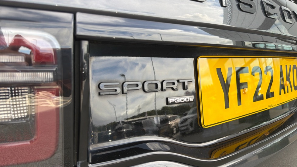Land Rover Discovery Sport 1.5 P300e Urban Edition 5dr Auto [5 Seat] Station Wagon - Image 36