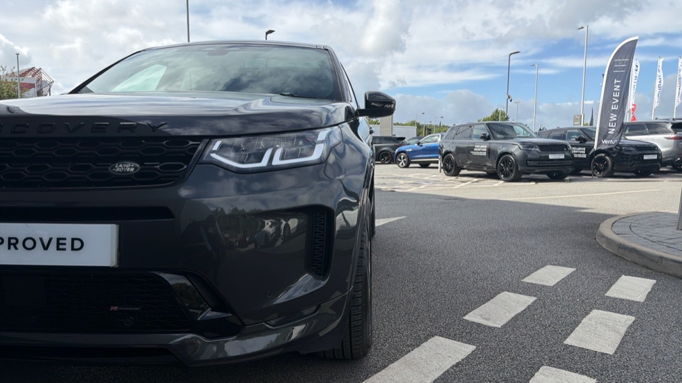Land Rover Discovery Sport 1.5 P300e Urban Edition 5dr Auto [5 Seat] Station Wagon - Image 41