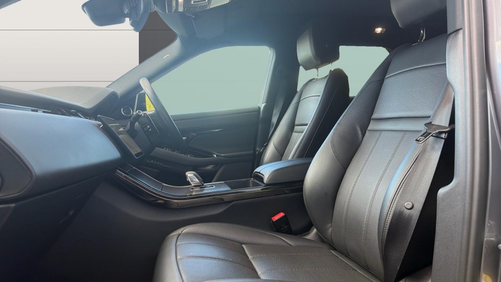 Land Rover Range Rover Evoque 2.0 D200 Dynamic HSE 5dr Auto Diesel Hatchback - Image 3
