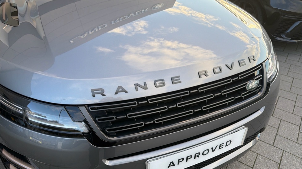Land Rover Range Rover Evoque 2.0 D200 Dynamic HSE 5dr Auto Diesel Hatchback - Image 40