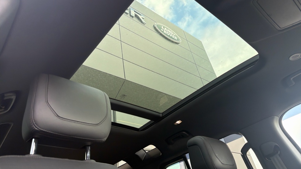Land Rover Defender 5.0 P525 V8 Carpathian Edition 110 5dr Auto Petrol Estate - Image 37
