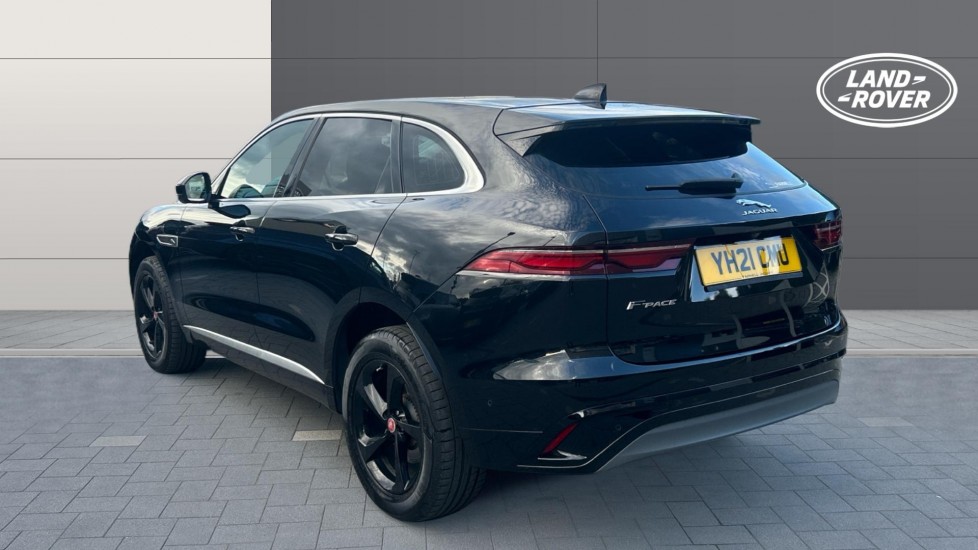 Jaguar F-Pace 2.0 D200 R-Dynamic S 5dr Auto AWD Diesel Estate - Image 2