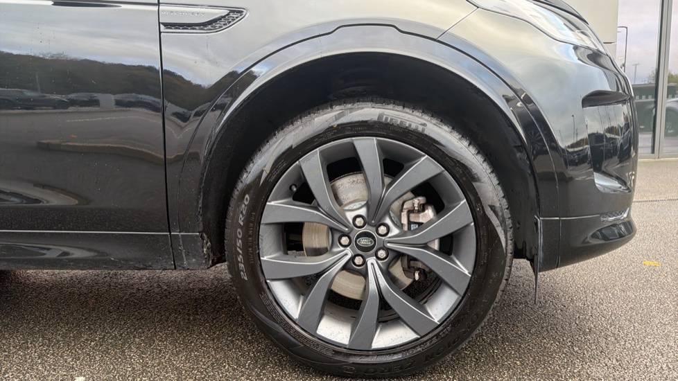 Land Rover Discovery Sport 1.5 P300e R-Dynamic SE 5dr Auto [5 Seat] Station Wagon - Image 8