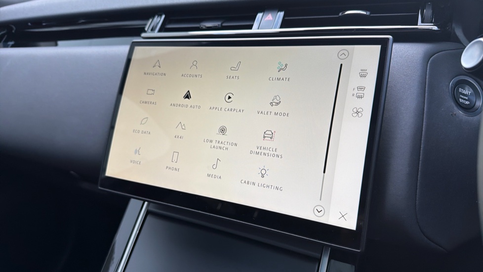 Land Rover Range Rover Velar 2.0 D200 MHEV Dynamic SE 5dr Auto Diesel Estate - Image 33