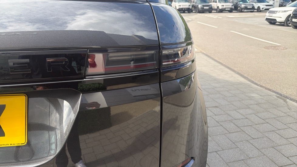Land Rover Range Rover Evoque 2.0 D200 Autobiography 5dr Auto [Revised] Diesel Hatchback - Image 19