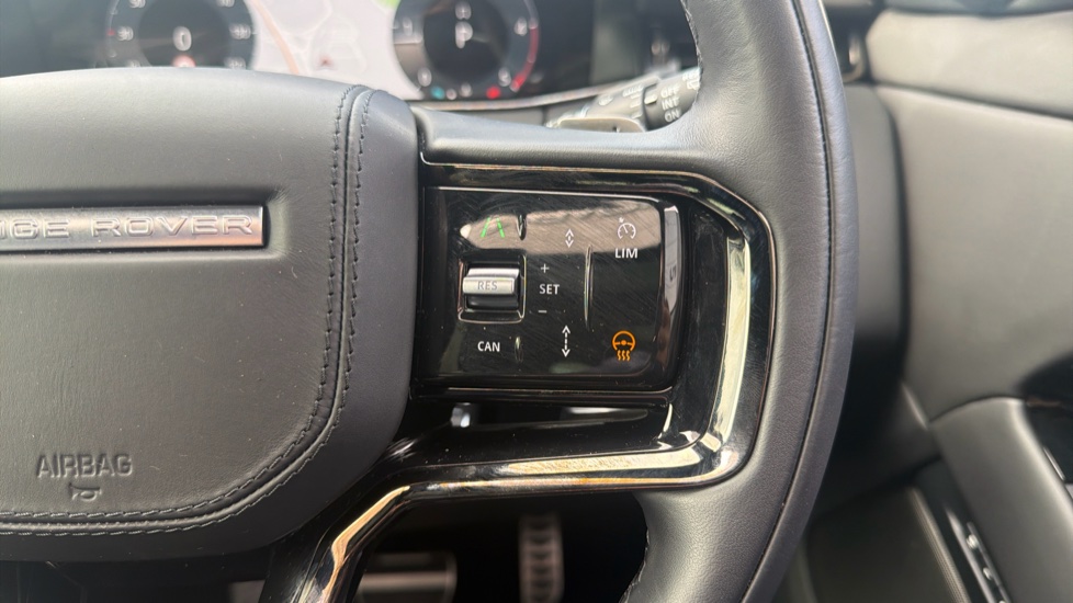 Land Rover Range Rover Evoque 2.0 D200 Autobiography 5dr Auto [Revised] Diesel Hatchback - Image 27