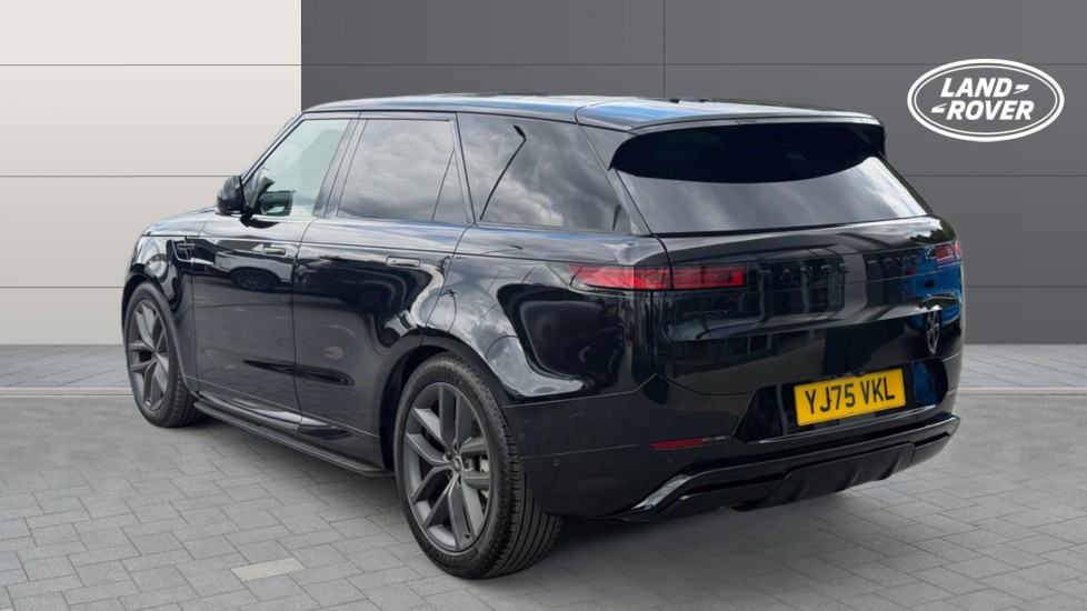Land Rover Range Rover Sport 3.0 D300 Dynamic SE 5dr Auto Diesel Estate - Image 2
