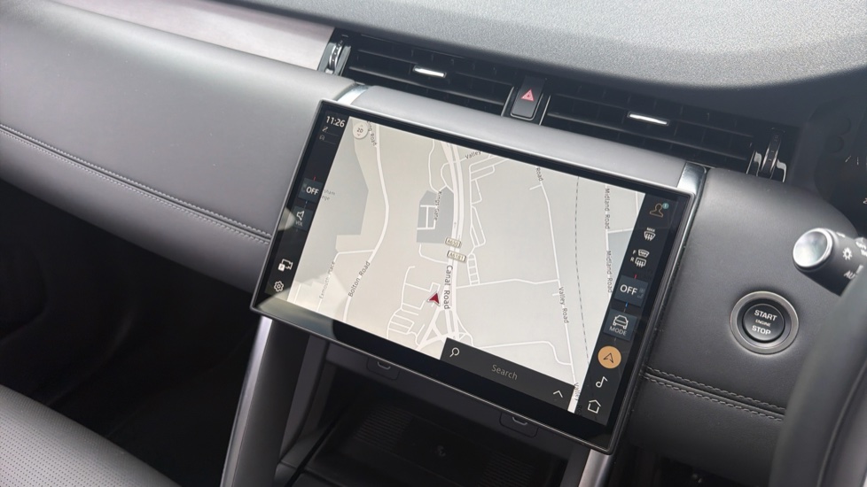 Land Rover Discovery Sport 2.0 D200 Dynamic HSE 5dr Auto [5 Seat] Diesel Station Wagon - Image 11