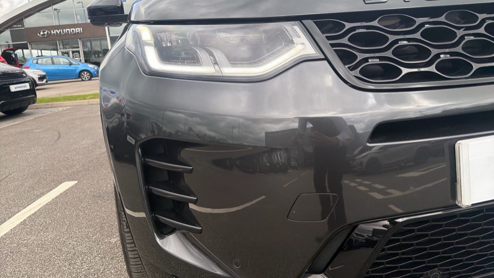 Land Rover Discovery Sport 2.0 D200 Dynamic HSE 5dr Auto [5 Seat] Diesel Station Wagon - Image 23