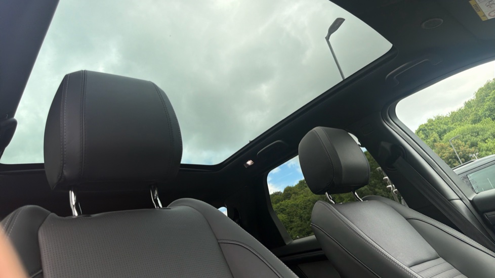 Land Rover Discovery Sport 2.0 D200 Dynamic HSE 5dr Auto [5 Seat] Diesel Station Wagon - Image 28