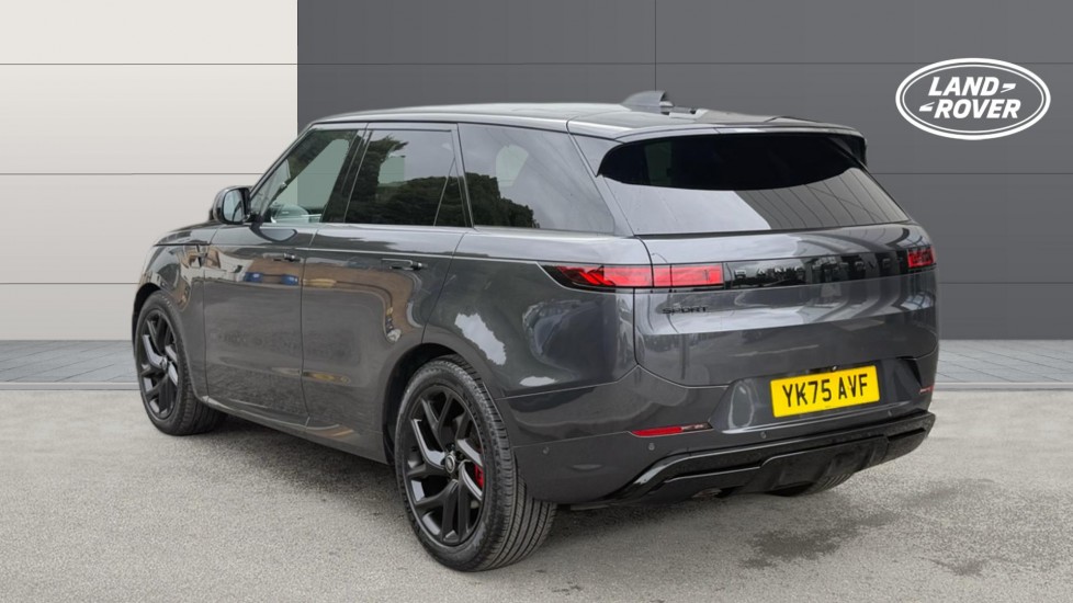Land Rover Range Rover Sport 3.0 D250 Dynamic SE 5dr Auto Diesel Estate - Image 2