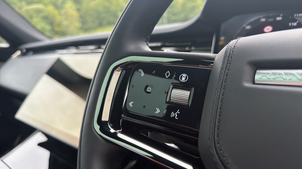 Land Rover Range Rover Sport 3.0 D250 Dynamic SE 5dr Auto Diesel Estate - Image 37