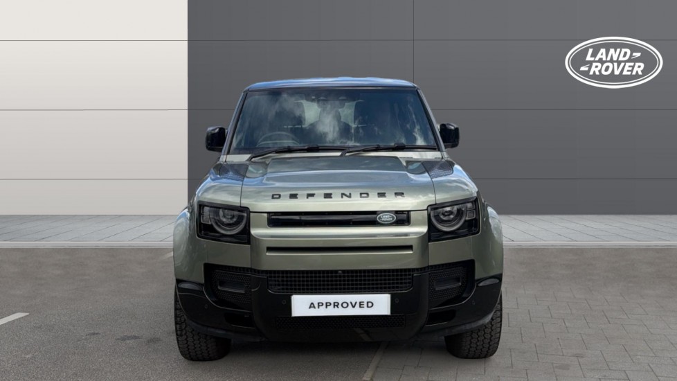 Land Rover Defender 3.0 D250 X-Dynamic SE 90 3dr Auto Diesel Estate - Image 7