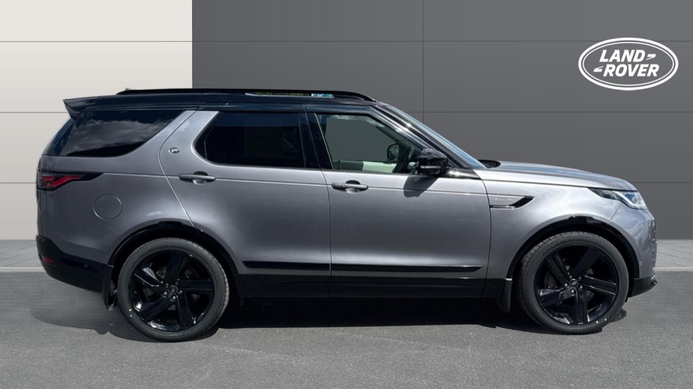 Land Rover Discovery 3.0 D300 R-Dynamic SE 5dr Auto Diesel Station Wagon - Image 5