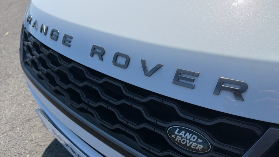 Land Rover Range Rover Evoque 2.0 D180 First Edition 5dr Auto Diesel Hatchback - Image 25
