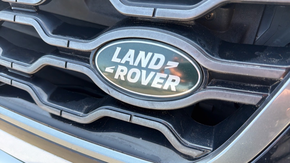 Land Rover Range Rover Evoque 2.0 D180 First Edition 5dr Auto Diesel Hatchback - Image 26