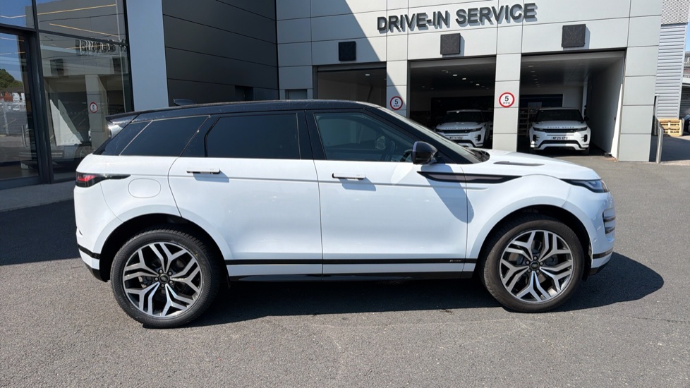 Land Rover Range Rover Evoque 2.0 D180 First Edition 5dr Auto Diesel Hatchback - Image 36