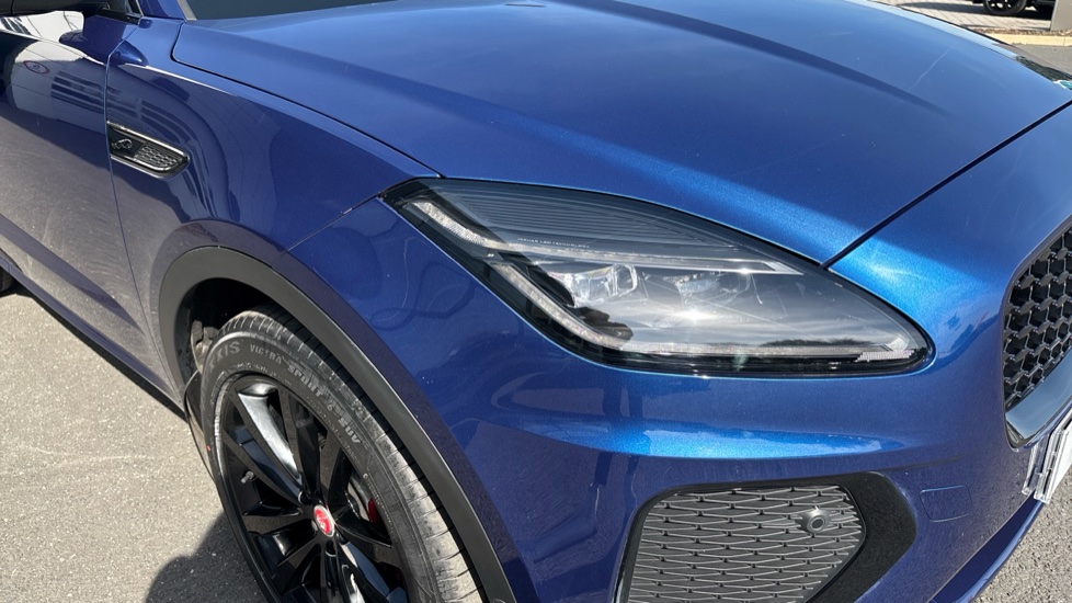 Jaguar E-Pace 2.0 D200 R-Dynamic HSE 5dr Auto Diesel Estate - Image 17