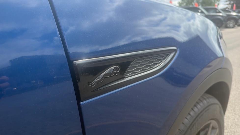 Jaguar E-Pace 2.0 D200 R-Dynamic HSE 5dr Auto Diesel Estate - Image 22