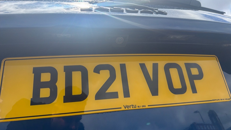 Jaguar E-Pace 2.0 D200 R-Dynamic HSE 5dr Auto Diesel Estate - Image 39