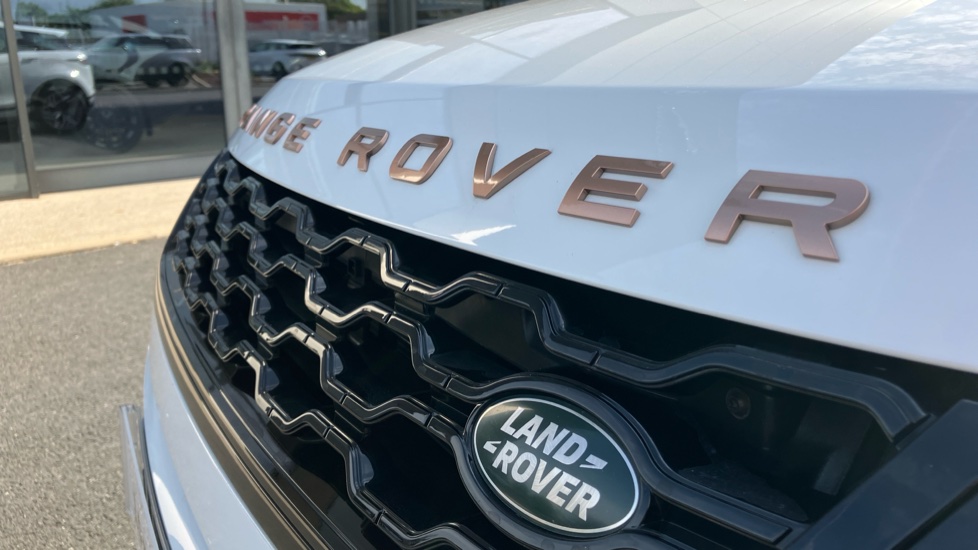 Land Rover Range Rover Evoque 1.5 P300e Autobiography 5dr Auto Hatchback - Image 21
