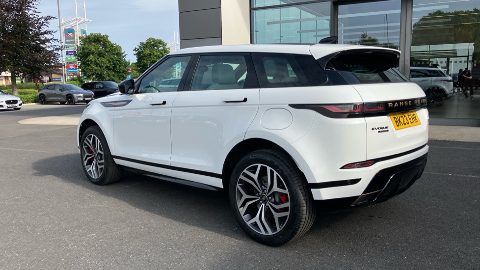 Land Rover Range Rover Evoque 1.5 P300e Autobiography 5dr Auto Hatchback - Image 37