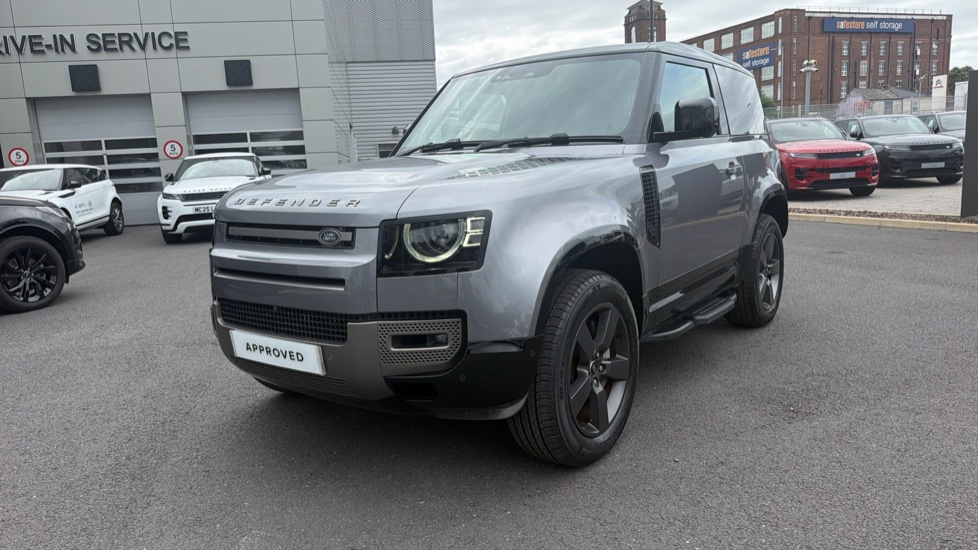 Land Rover Defender 90 Diesel 3.0 D300 Hard Top X-Dynamic HSE Auto [3 Seat] - Image 36
