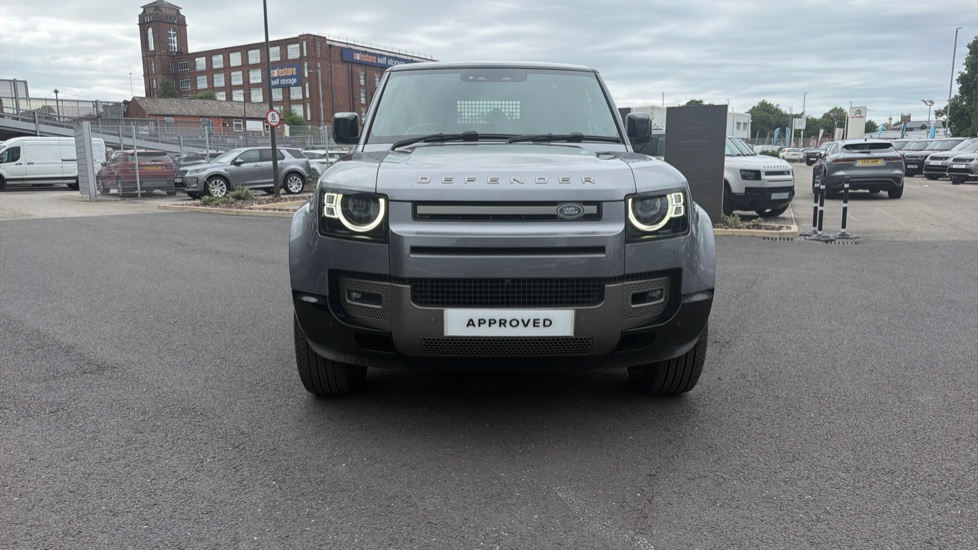 Land Rover Defender 90 Diesel 3.0 D300 Hard Top X-Dynamic HSE Auto [3 Seat] - Image 38