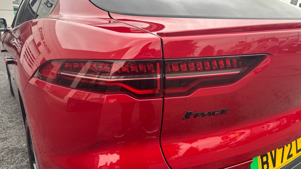 Jaguar I-Pace 294kW EV400 HSE Black 90kWh 5dr Auto 11kW Charger Electric Estate - Image 19
