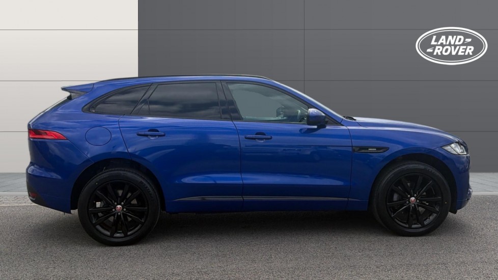 Jaguar F-Pace 2.0d R-Sport 5dr Auto AWD Diesel Estate - Image 5