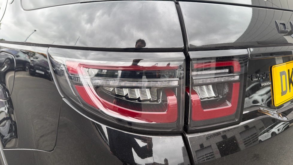 Land Rover Discovery Sport 1.5 P300e R-Dynamic SE 5dr Auto [5 Seat] Station Wagon - Image 19