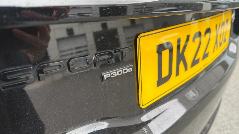 Land Rover Discovery Sport 1.5 P300e R-Dynamic SE 5dr Auto [5 Seat] Station Wagon - Image 45