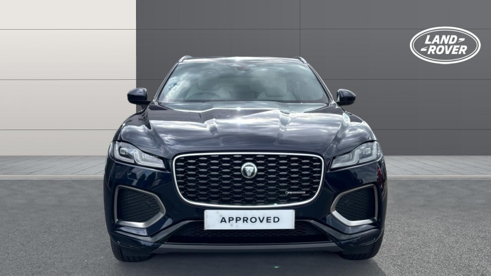 Jaguar F-Pace 2.0 D200 R-Dynamic SE Black 5dr Auto AWD Diesel Estate - Image 7