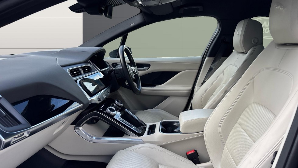 Jaguar I-Pace 294kW EV400 Black 90kWh 5dr Auto [11kW Charger] Electric Estate - Image 3