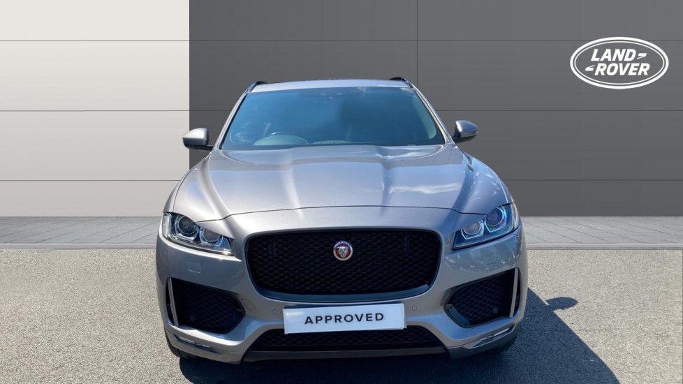 Jaguar F-Pace 2.0d [240] Chequered Flag 5dr Auto AWD Diesel Estate - Image 7